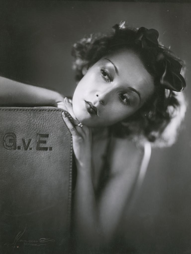 Photographic portrait of film actress Grit von Elben.