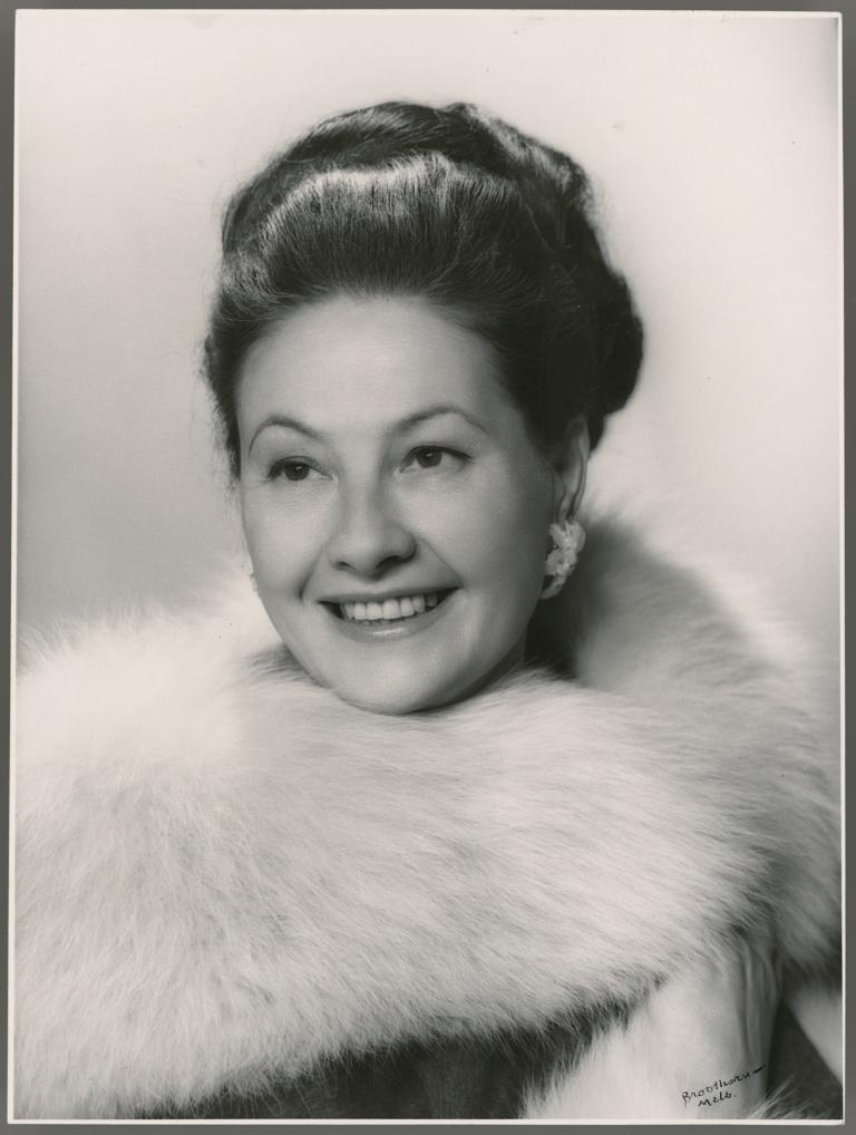 Binny Lum, circa 1955, head and shoulders portrait