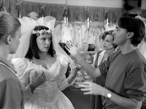 Muriel (Toni Collette) in bridal store with director PJ Hogan