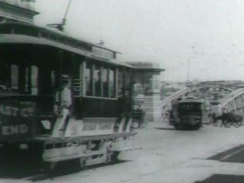 Footage of trams and horse carriages at Queen Street in Brisbane from 1899.