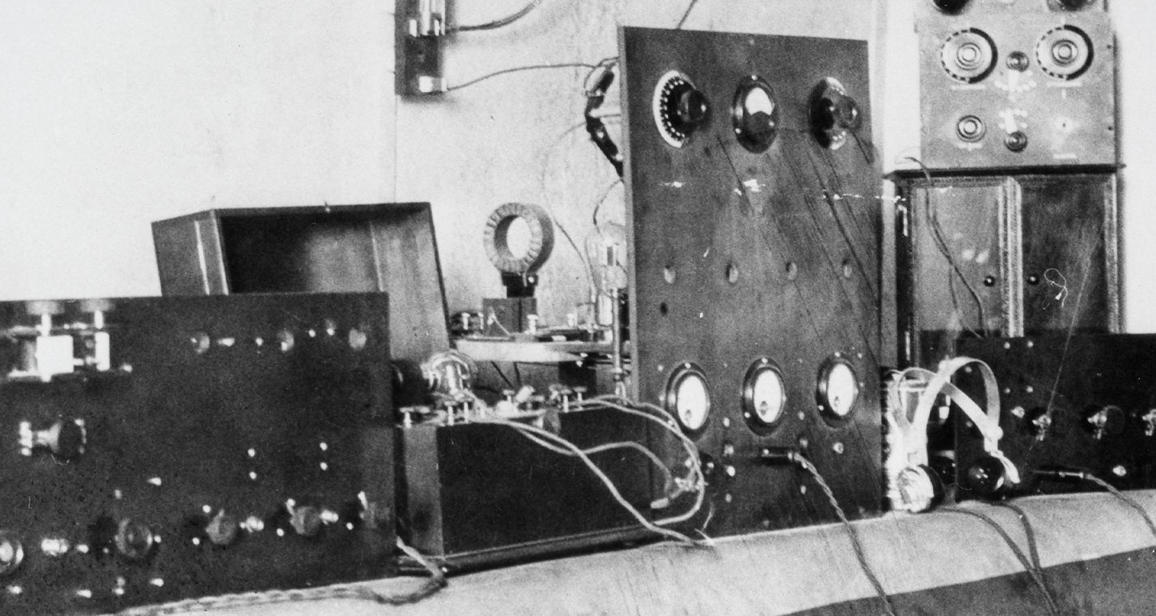 Close up of some radio and sound equipment from the early-mid 1920s