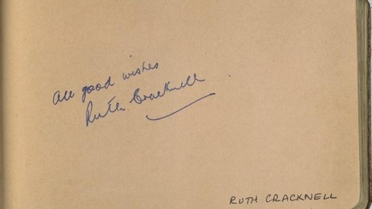 Ruth Cracknell's autograph in Lesley Cansdell's autograph book
