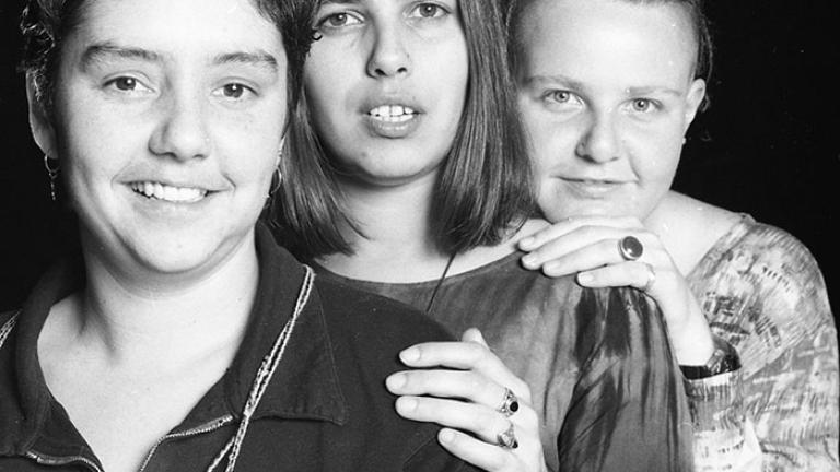 Black and white image of three woman - Tiddas