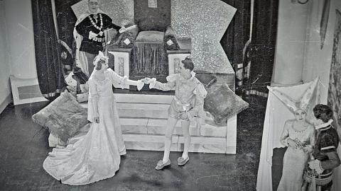 Scene from the film The Magic Shoes with Peter Finch and Helen Hughes 
